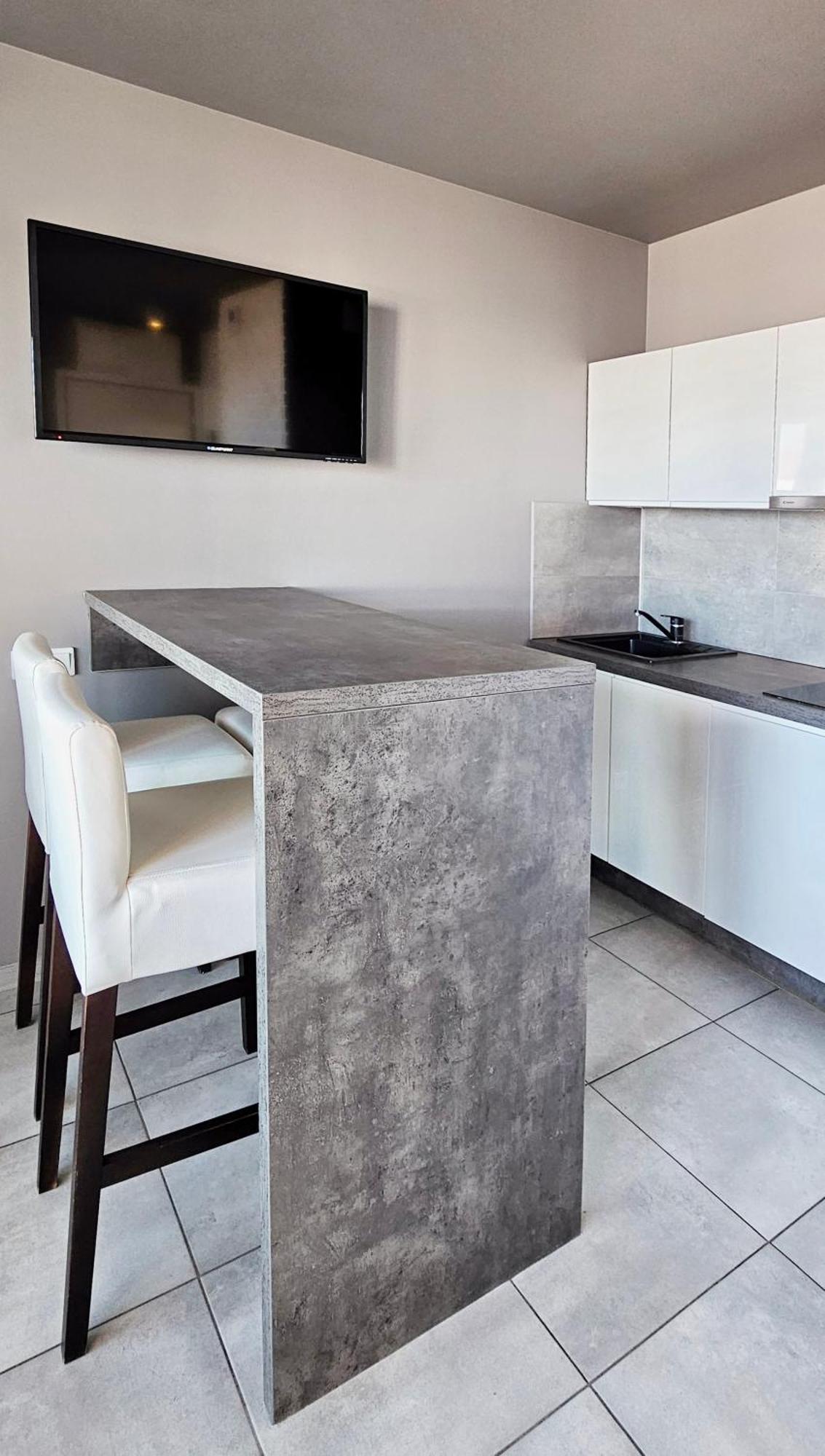 Apartament Wakacyjny Horyzont - Parking Gratis Miedzyzdroje Exterior foto